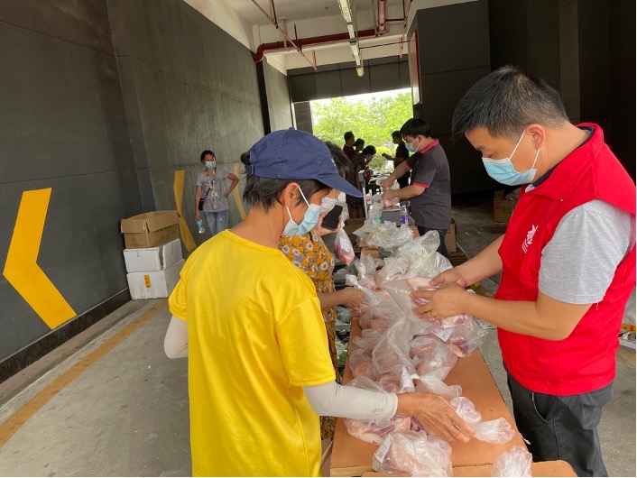 武汉人供货荔湾,凌晨2点盘货、消毒:终于有机会报答广州了